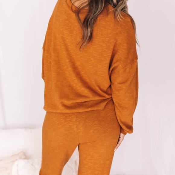 Glamour Farms Boutique Two Piece Rust Copper Lounge Set Size Small - Picture 3 of 3